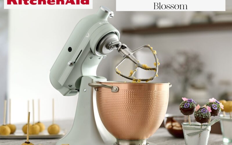 KitchenAid lance Blossom, une nouvelle édition de sa  collection « Design Series »