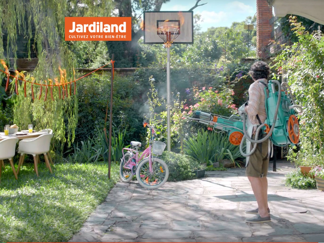 Spots TV décalés pour Jardiland