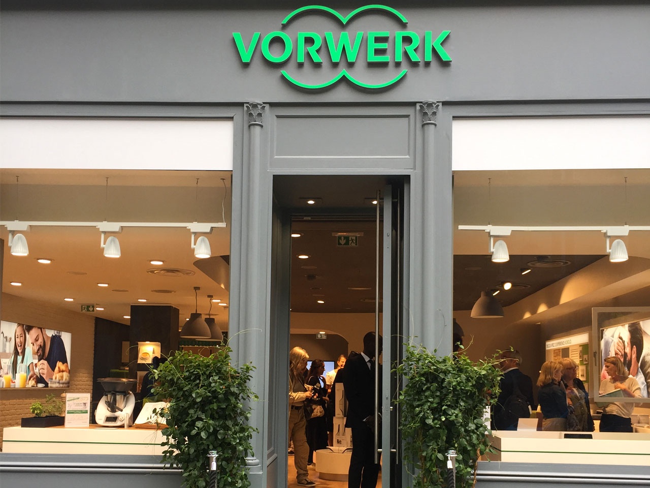 Première boutique Vorwerk à  Paris