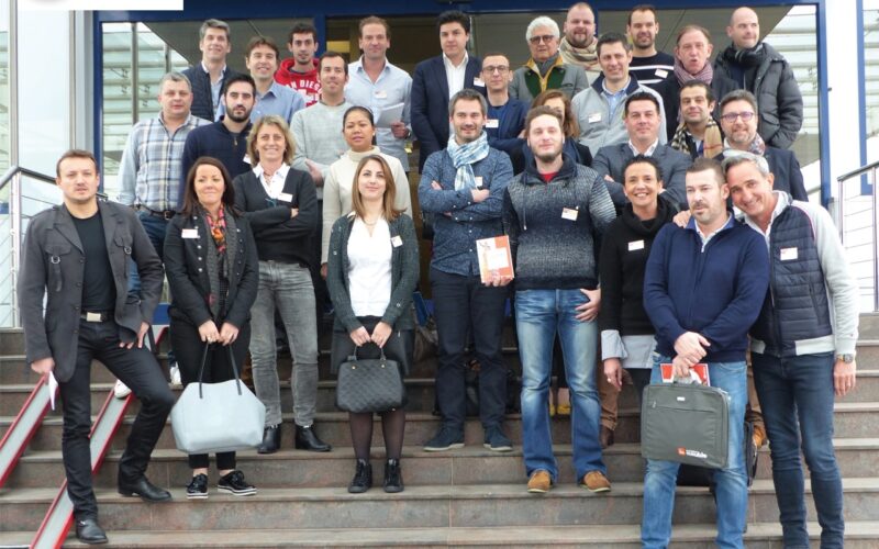Les Jeunes Entrepreneurs Monsieur Meuble : une force vive unique sur le marché