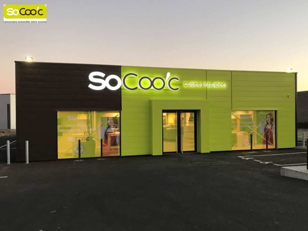 SoCoo'c ouverture de nouveaux magasins à Saumur, AixenProvence — free download