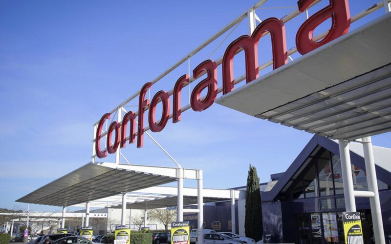 Conforama annonce la fermeture de 42 magasins, impliquant la suppression de 1900 postes