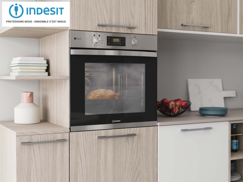 Four Indesit Mode Cuisson