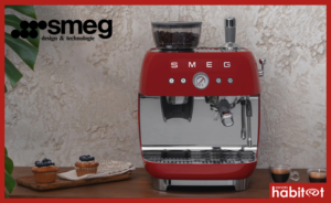 SMEG présente sa machine à expresso avec broyeur intégré