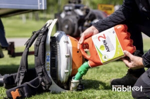 Aspen présente ses essences alkylates pour l’entretien du jardin