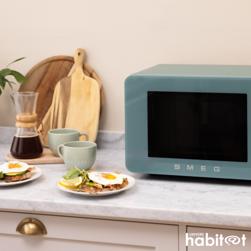 Smeg lance deux nouveaux micro-ondes posables