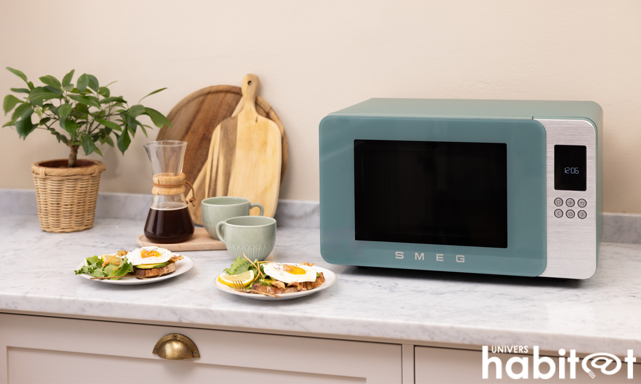 Smeg lance deux nouveaux micro-ondes posables