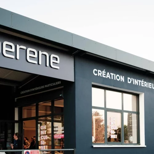 Perene annonce 3 ouvertures et 5 reprises de magasins en France