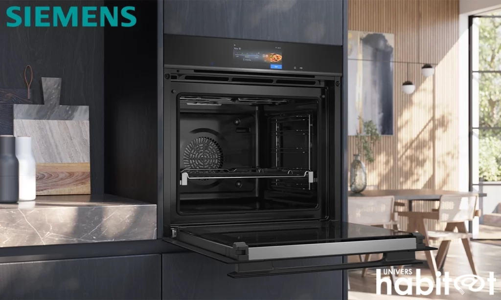 Siemens dévoile son nouveau four hautement technologique iQ700