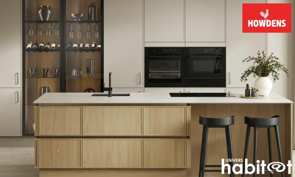Howdens s&rsquo;appuie sur son stock en dépôt et ses artisans partenaires pour les projets de rénovation