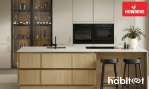 Howdens s&rsquo;appuie sur son stock en dépôt et ses artisans partenaires pour les projets de rénovation